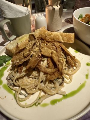 The mushroom Alfredo pasta with chicken is amazing!  at I Am Vegan Babe in Canggu