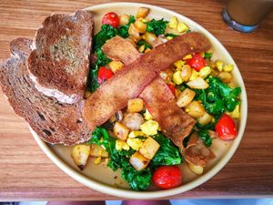 Crazy Breakfast at I Am Vegan Babe in Canggu