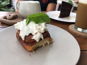 Cinnamon bun with coconut whip - delicious! at I Am Vegan Babe in Canggu