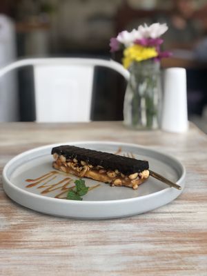 Snickers at I Am Vegan Babe in Canggu