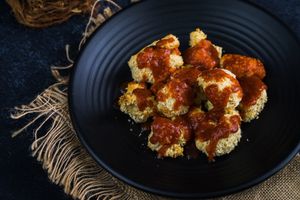 Vegan KFC - Hot Cauliwing  at Vegan Garden - Tan Phong in Ho Chi Minh City