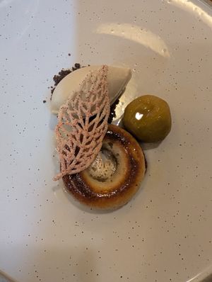 Dessert 😍 at Hillside Kitchen & Cellar in Wellington