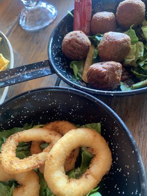 Vegan meatballs and onion rings  at Pizza Con in Kos