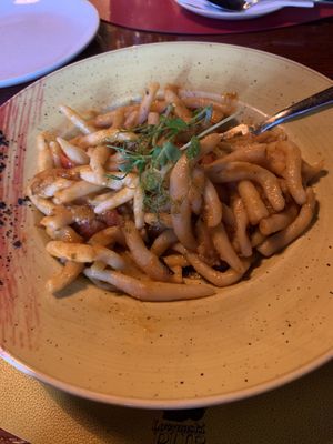 vegan pasta (not on menu but they can easily prepare it for you)   at Lovranski Pub in Lovran