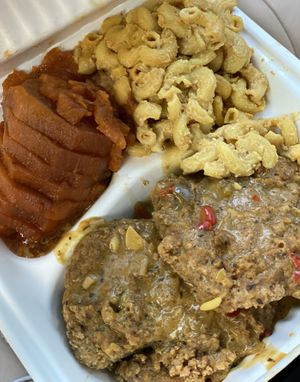 Country fried chick’n with yams and mac & cheese at VelTree in Charlotte