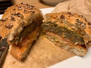 Lentil Patty with vegan curry sauce! at 1885 in Bremen