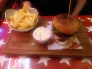 Vegan Darko Special "Moving Mountains" Burger at Thunder Road Cafe in Dublin
