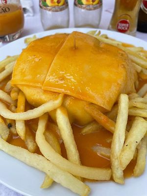 Francesinha vegana at Pimenta Doce in Viana Do Castelo