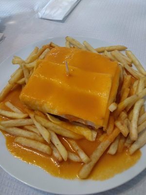 Francesinha vegan at Pimenta Doce in Viana Do Castelo