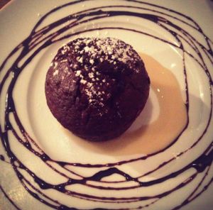 cupcake at Veget'Halles in Paris