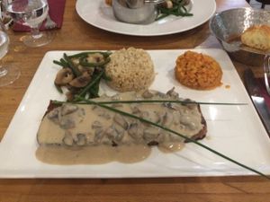 escaloppe of seitan at Veget'Halles in Paris