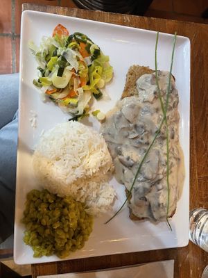 Escalope de seitan   at Veget'Halles in Paris