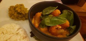 Fried "shrimps" with aubergine curry at Veget'Halles in Paris