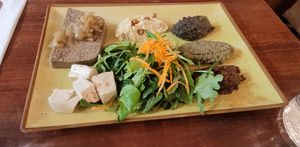  at Veget'Halles in Paris