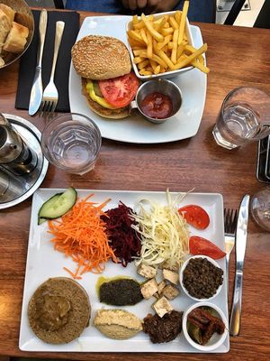 Amazing dinner! at Veget'Halles in Paris