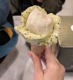 Kiwi e pera at Bloom in Modena