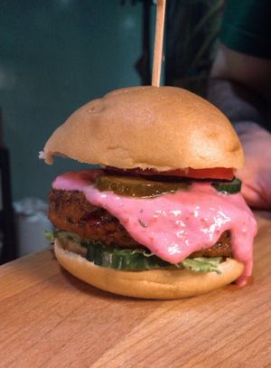 A burger that’s not on the card yet, they said. Dangerous & spicy: Bloody Hell Burger. 
Please make one for me I said. And omg…. at Happy Food and Health  in Rotterdam