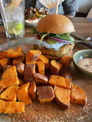 Amazing concept of healthy and yet delicious restaurant with great homemade food.Prepared and served with love! For me as a gluten intolerant vegan it was like heaven😍🙏🏻   at Happy Food and Health  in Rotterdam