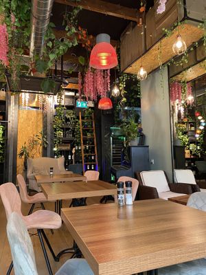 interior   at Happy Food and Health  in Rotterdam