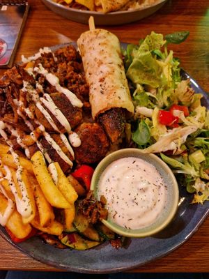 Mix grill at Happy Food and Health  in Rotterdam