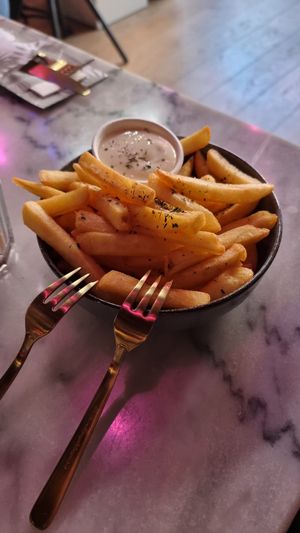 Fries at Happy Food and Health  in Rotterdam