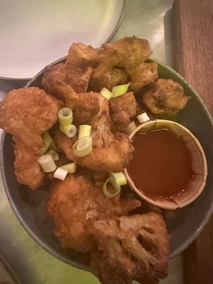 Buffalo wings  at Happy Food and Health  in Rotterdam