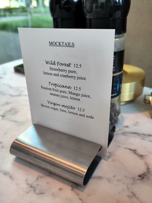 Mocktails (non-alcoholic) at Happy Food and Health  in Rotterdam