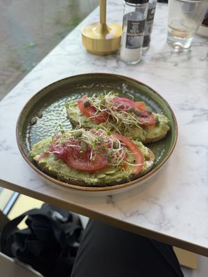 Avocado toast  at Happy Food and Health  in Rotterdam