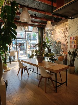 Principal lunch Space 😍 at Happy Food and Health  in Rotterdam