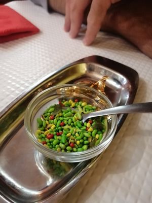 Oferta no final da refeição at Olá Nepal in Lisbon