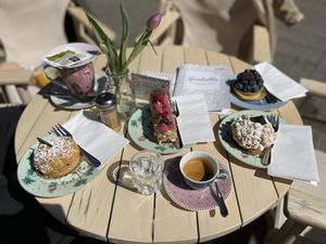 Vegan 🌱 pastries   at Isabella Glutenfree Pâtisserie - Calwerstr in Stuttgart