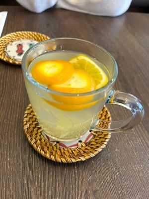 Ingwer Orangen Tee at Chay Viet Tadilen Restaurant in Wurzburg