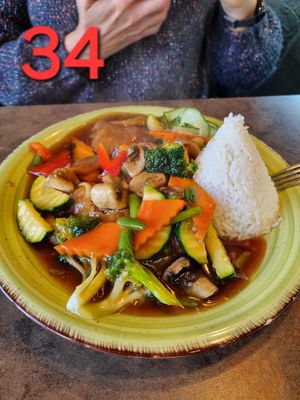Gefüllte Tofutaschen mit Gemüse und Reis at Chay Viet Tadilen Restaurant in Wurzburg