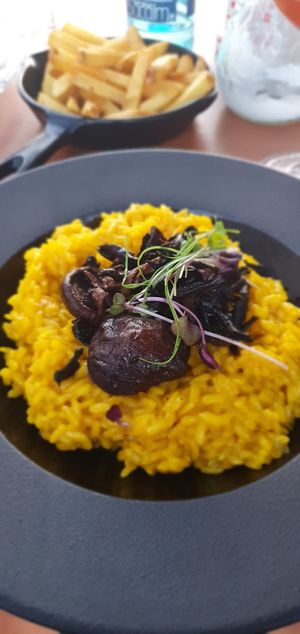 Vegan risotto with mushrooms and more at 17 Bar and Restaurant in Mallorca