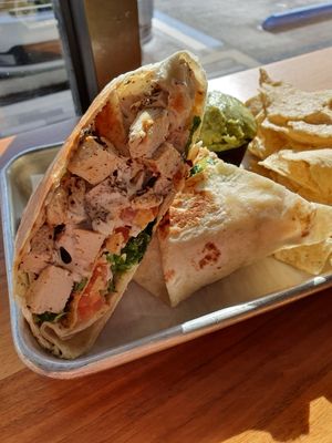 Chick'n bacun ranch at Leguminati Vegan Eatery in Orlando