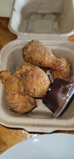 Wingz at Binge Kitchen in San Antonio