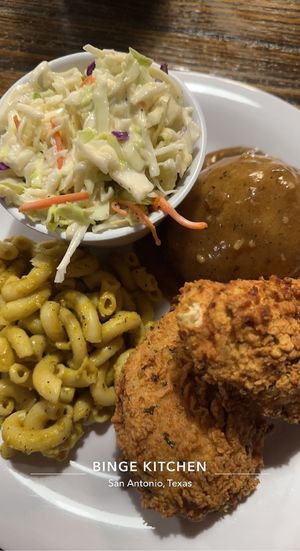 Southern Fried Chick'n w/ Mac n "Cheese", Mashed Potatoes, and Cole Slaw  at Binge Kitchen in San Antonio