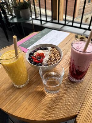 Acai bowl, yellow and pink smoothie   at Strh Cafe & Gallery in Zakopane