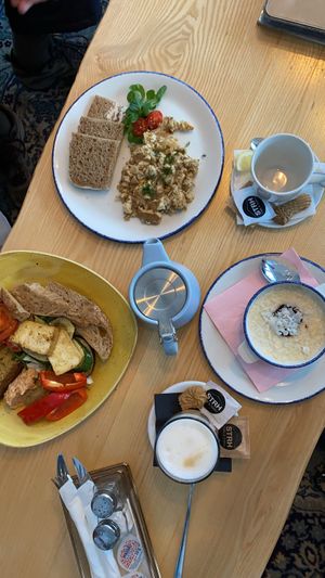 Vegan hummus and tofu plate, tofu scramble, millet porridge  at Strh Cafe & Gallery in Zakopane