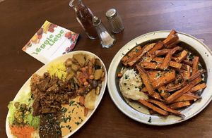 Seitanteller mit Süßkartoffelpommes😋🥰🌱 at Veggie Liebe in Freiburg