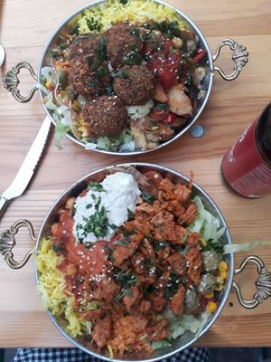 Falafel-Teller & Seitan-Teller klein at Veggie Liebe in Freiburg
