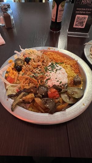 Seitan Teller - 9,90 Euro  at Veggie Liebe in Freiburg