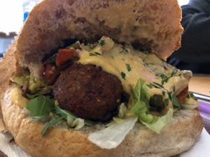 Falafel with hummus in fladen at Veggie Liebe in Freiburg