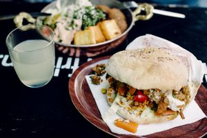 "Fladen" mit seitan and veggies at Veggie Liebe in Freiburg