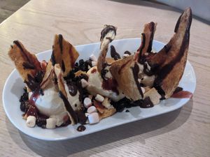 Icecream with cornchips at Unity Diner in East London