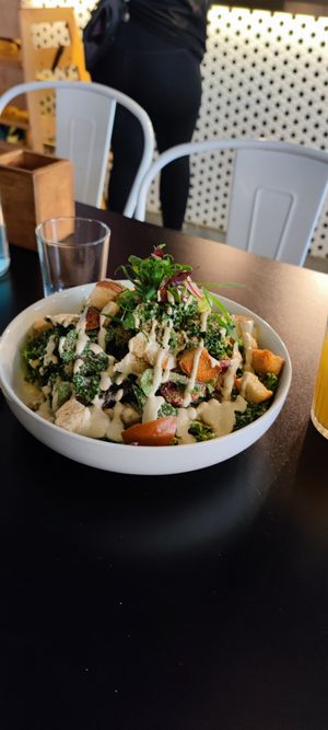 Chikken kale caesar salad at Unity Diner in East London