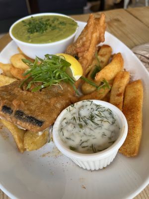 Tofish  at Unity Diner in East London