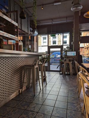 Vie to the entrance at Unity Diner in East London