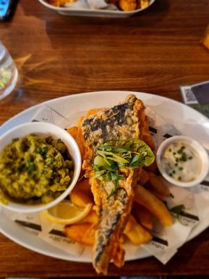 Tofish and chips 😋💚 at Unity Diner in East London