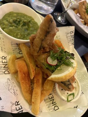 Tofish   at Unity Diner in East London